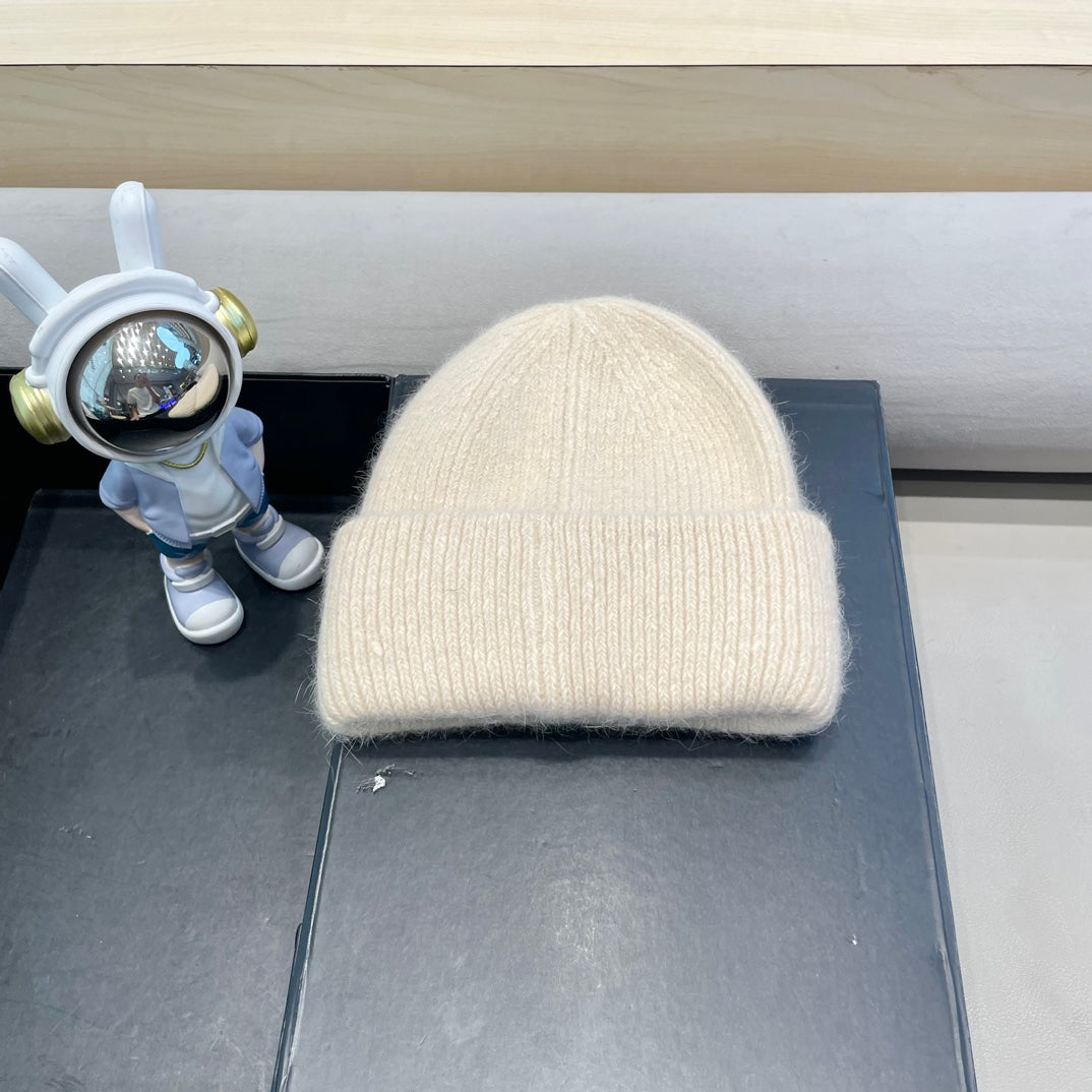 MONCLER BEANIE HAT IN BISQUE BEIGE WOOL 438122