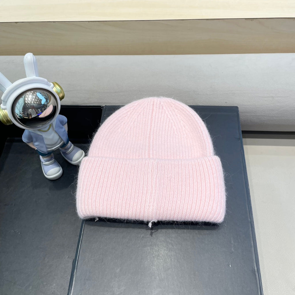MONCLER BEANIE HAT IN PASTEL PINK WOOL 438125