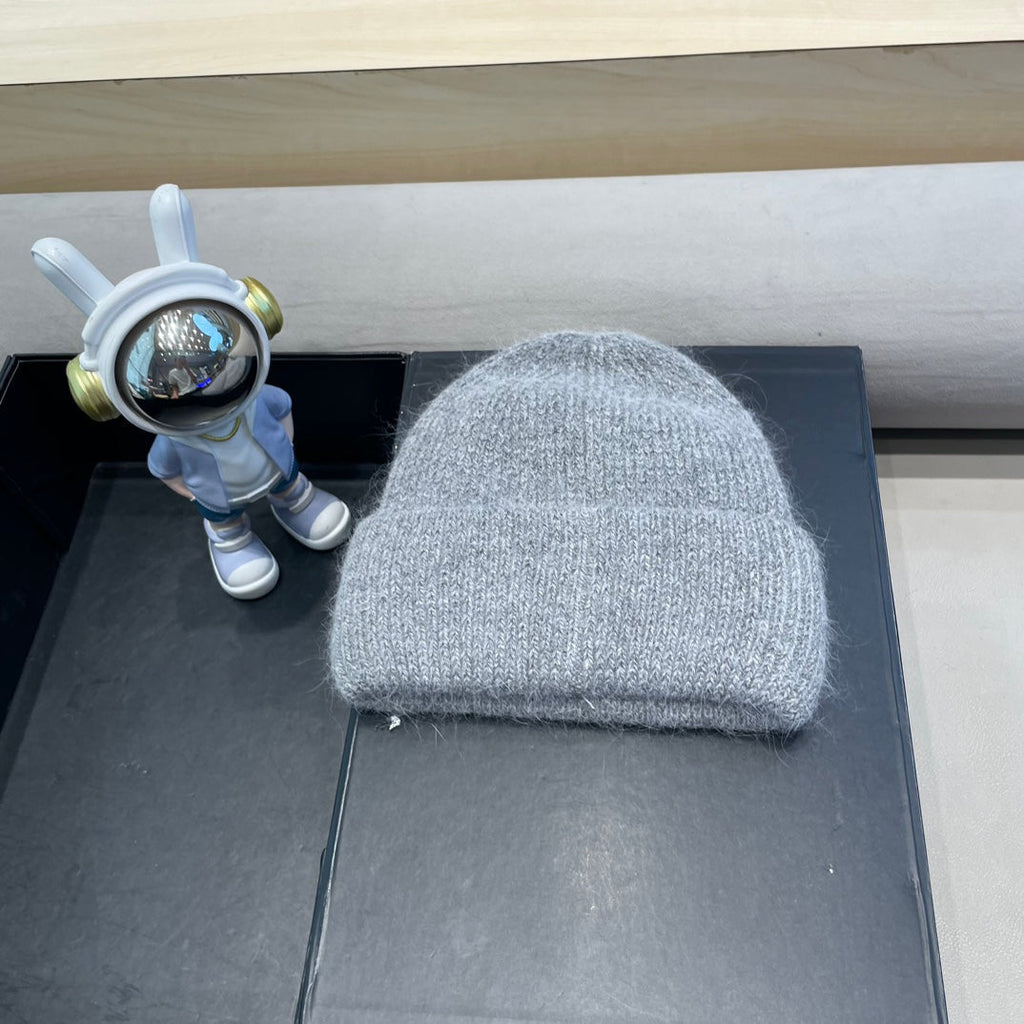 MONCLER BEANIE HAT IN CLOUD GRAY WOOL 438127