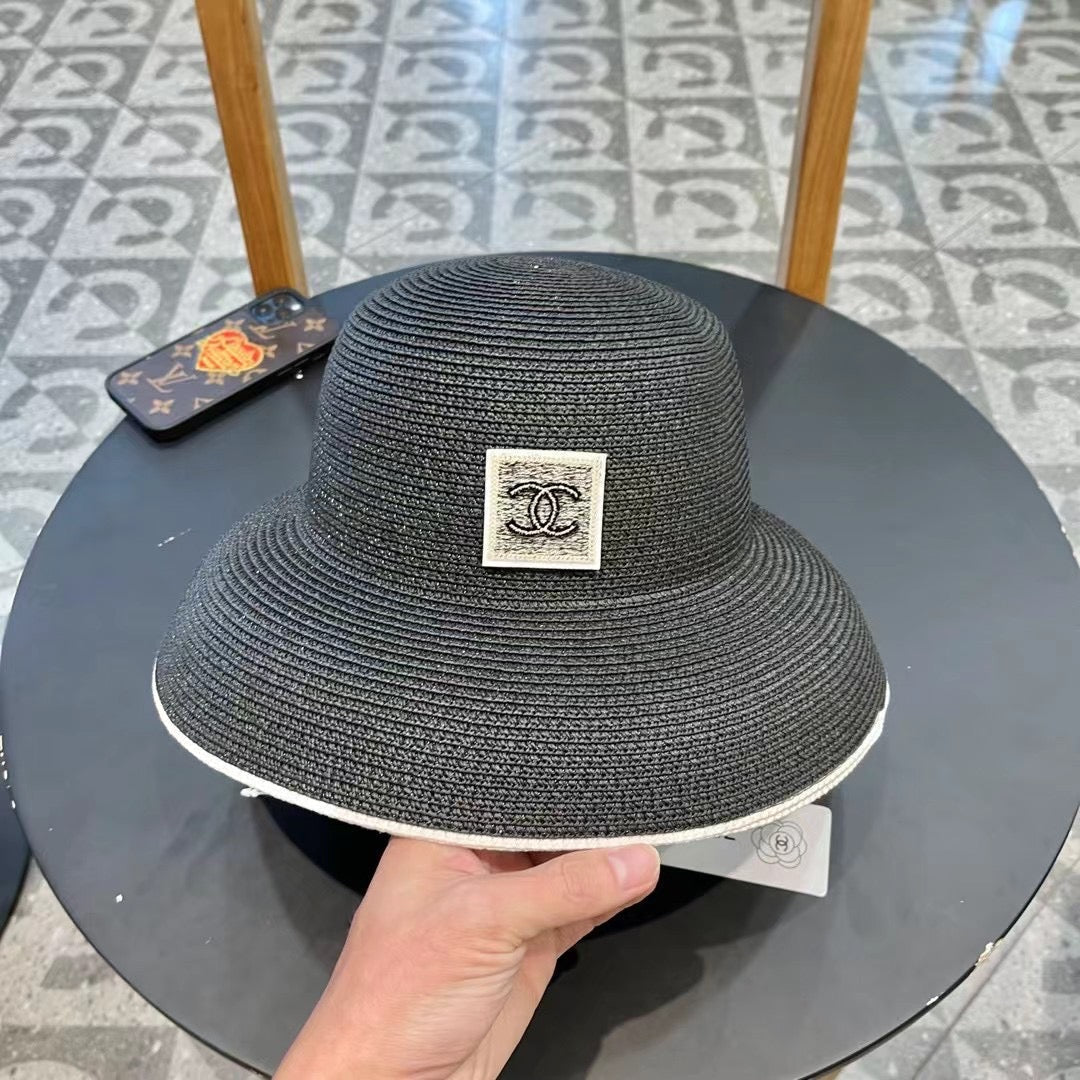 CHANEL STRAW CLOCHE HAT BLACK 672756