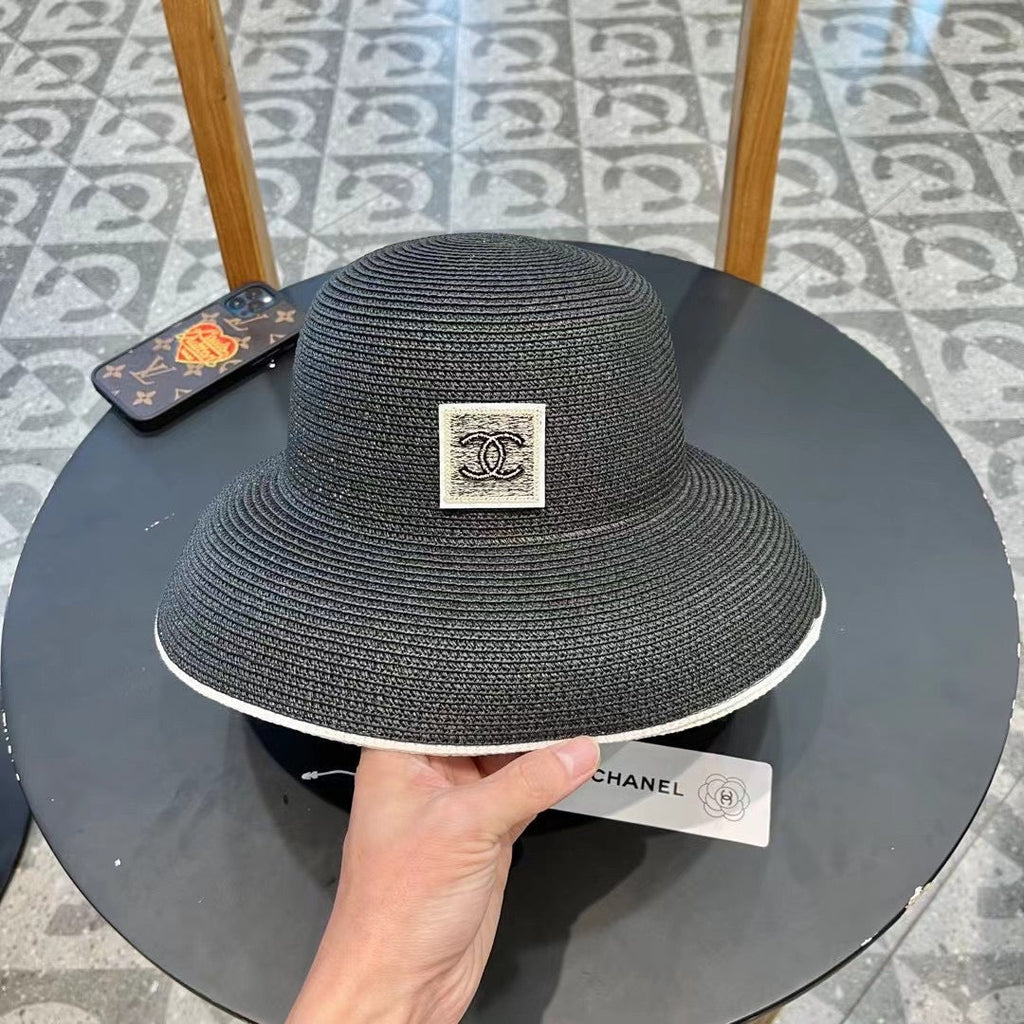 CHANEL STRAW CLOCHE HAT BLACK 672756