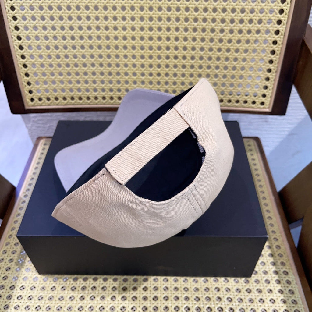 MIU MIU MM BASEBALL CAP IN LIGHT BEIGE AND PURPLE FABRIC WITH LOGO EMBROIDERY