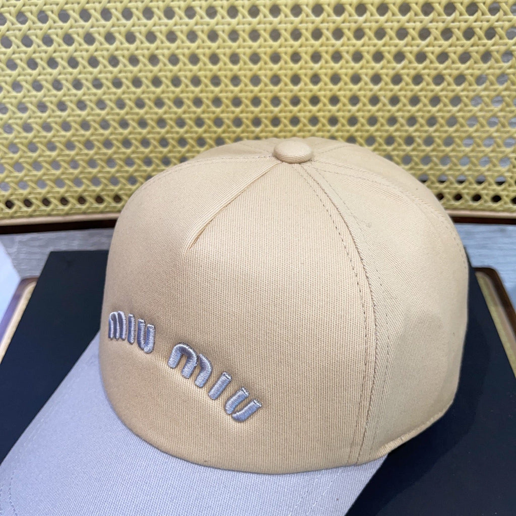 MIU MIU MM BASEBALL CAP IN LIGHT BEIGE AND PURPLE FABRIC WITH LOGO EMBROIDERY