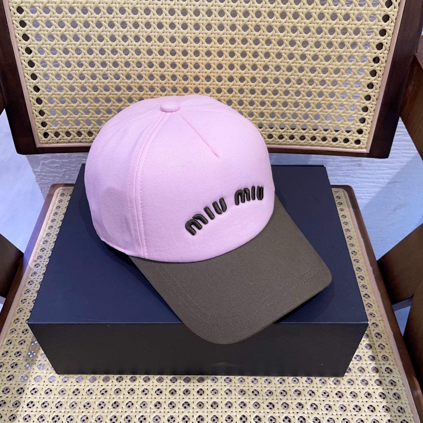 MIU MIU MM BASEBALL CAP IN SHAMPOO PINK FABRIC WITH LOGO EMBROIDERY