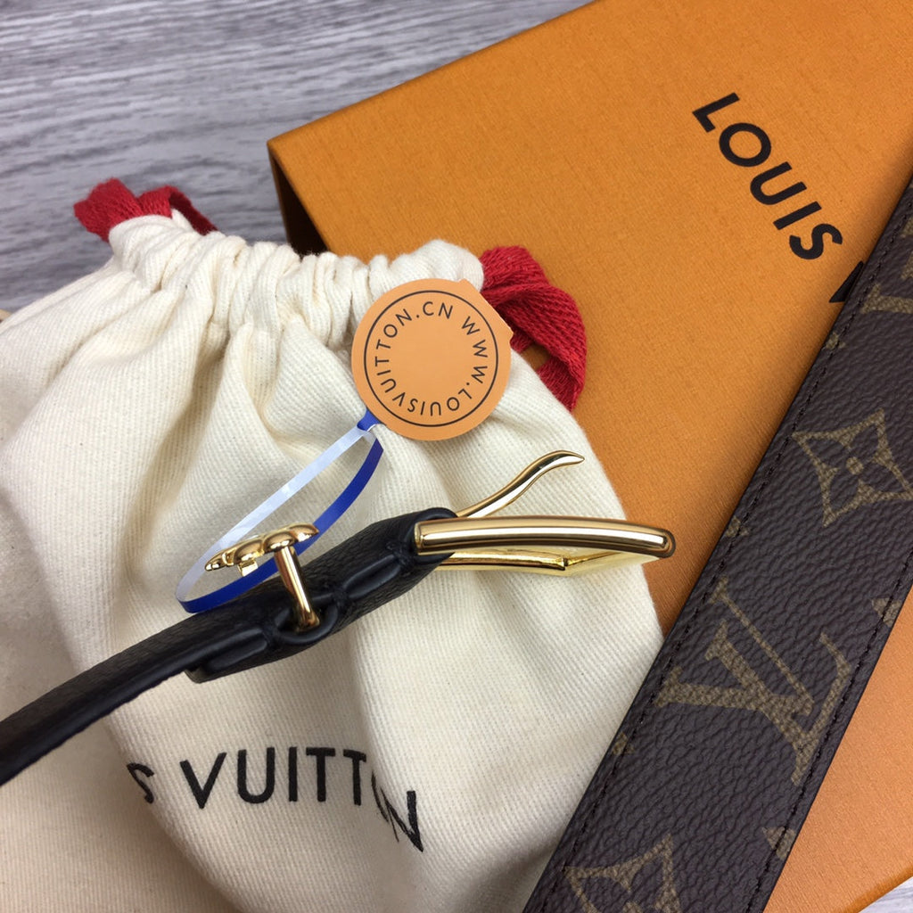 LOUIS VUITTON LV BLOOM 30MM BELT BLACK CALFSKIN GOLD HARDWARE