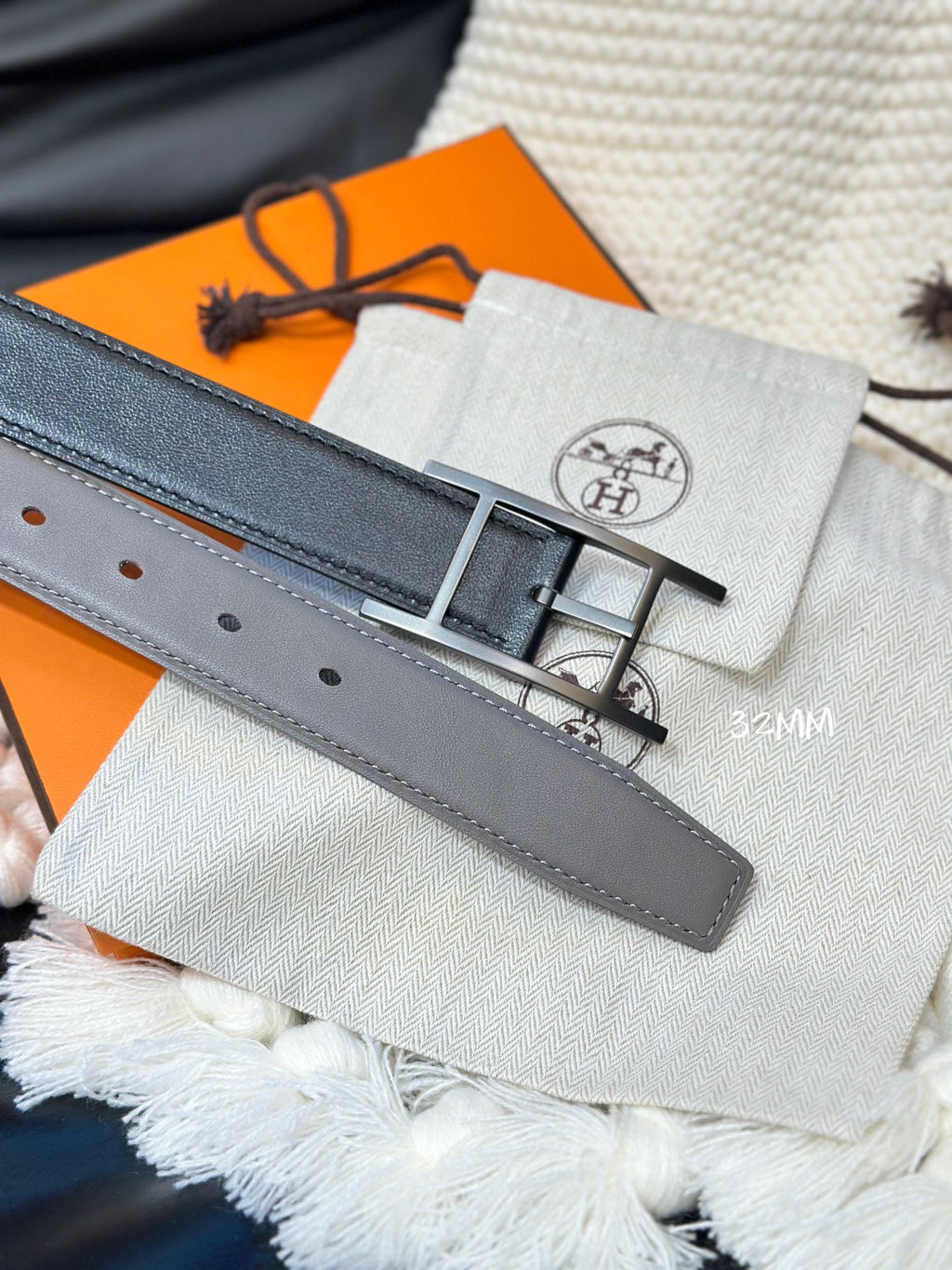 HERMES QUENTIN 32MM REVERSIBLE BELT BLACK AND KHAKI BROWN LEATHER BLACK HARDWARE