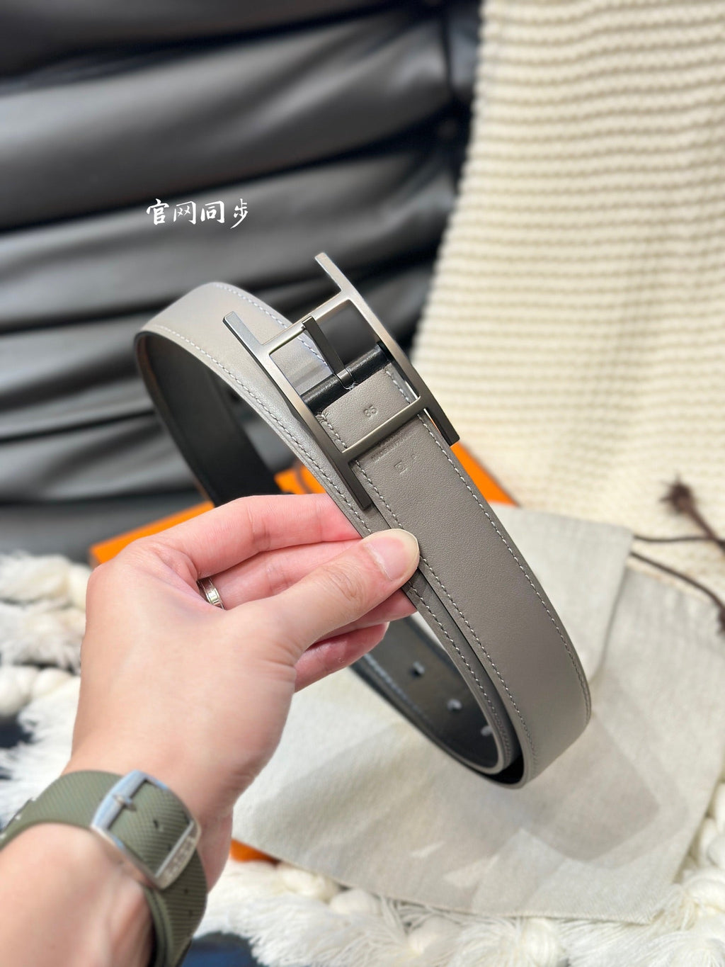 HERMES QUENTIN 32MM REVERSIBLE BELT BLACK AND KHAKI BROWN LEATHER BLACK HARDWARE