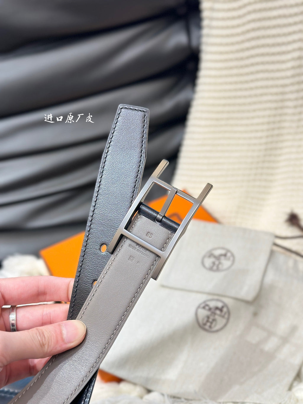 HERMES QUENTIN 32MM REVERSIBLE BELT BLACK AND KHAKI BROWN LEATHER BLACK HARDWARE