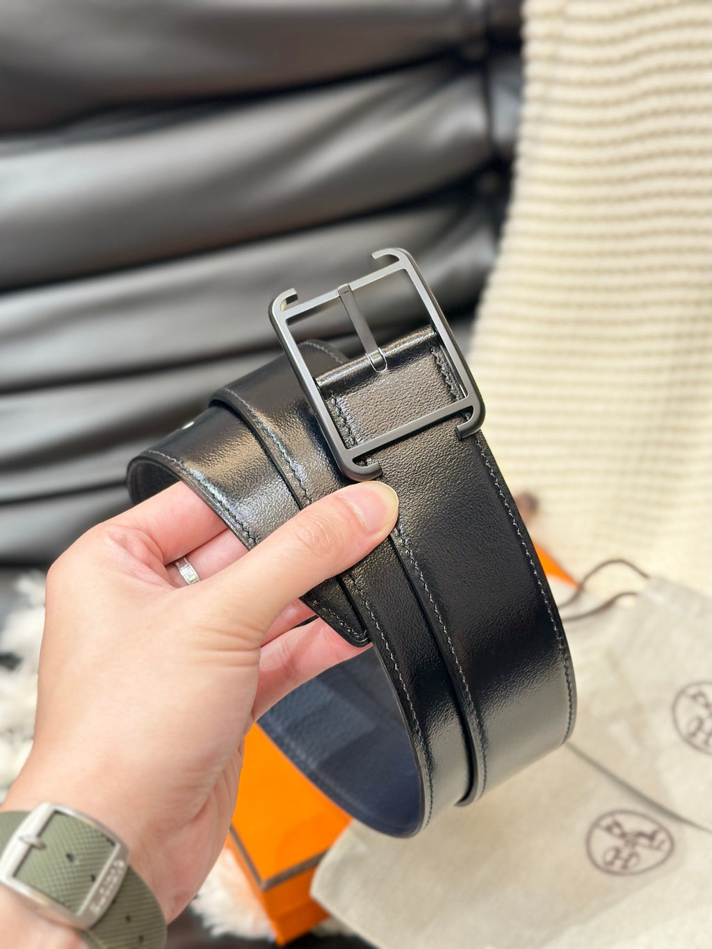 HERMES HADRIEN 38MM REVERSIBLE BELT NAVY BLUE AND BLACK LEATHER BLACK BUCKLE