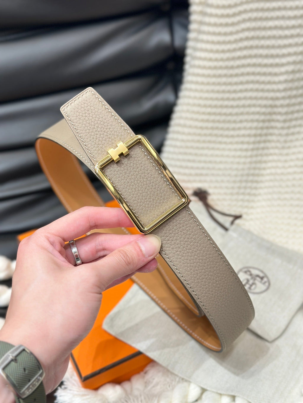 HERMES TUBE H BELT GOLD BUCKLE & REVERSIBLE HONEY ORANGE LEATHER STRAP 38MM