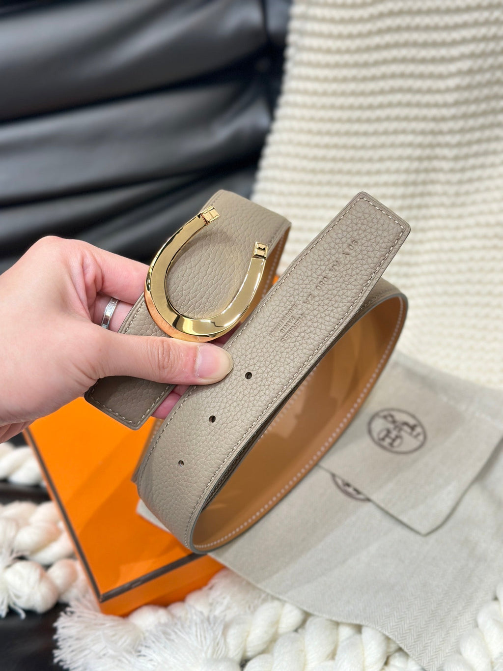 HERMES LUCK BELT GOLD BUCKLE & REVERSIBLE PEANUT BROWN LEATHER STRAP 38MM