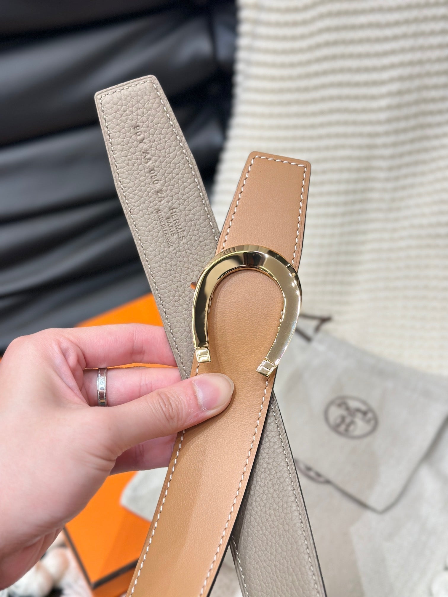 HERMES LUCK BELT GOLD BUCKLE & REVERSIBLE PEANUT BROWN LEATHER STRAP 38MM