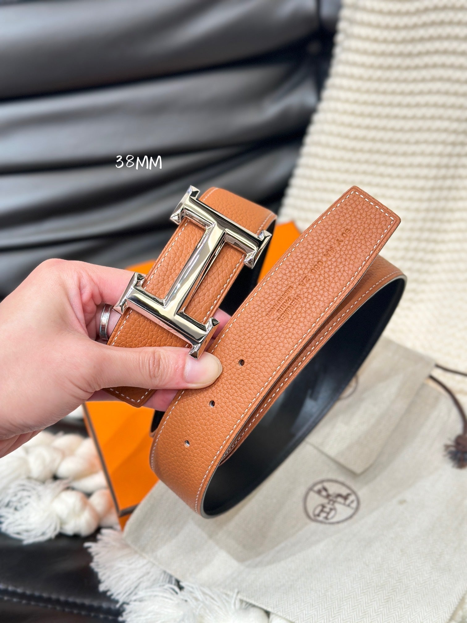 HERMES 5382 BELT SILVER BUCKLE & REVERSIBLE ORANGE LEATHER STRAP 38MM