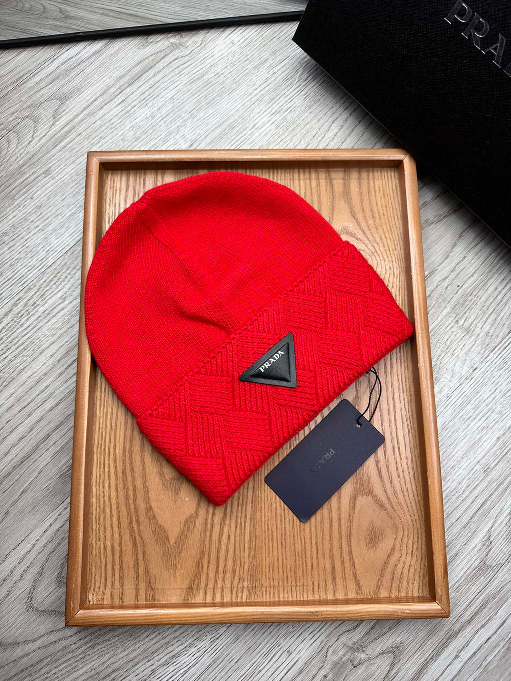 PRADA BEANIE HAT IN CHERRY RED WOOL AND RABBIT FUR 436398