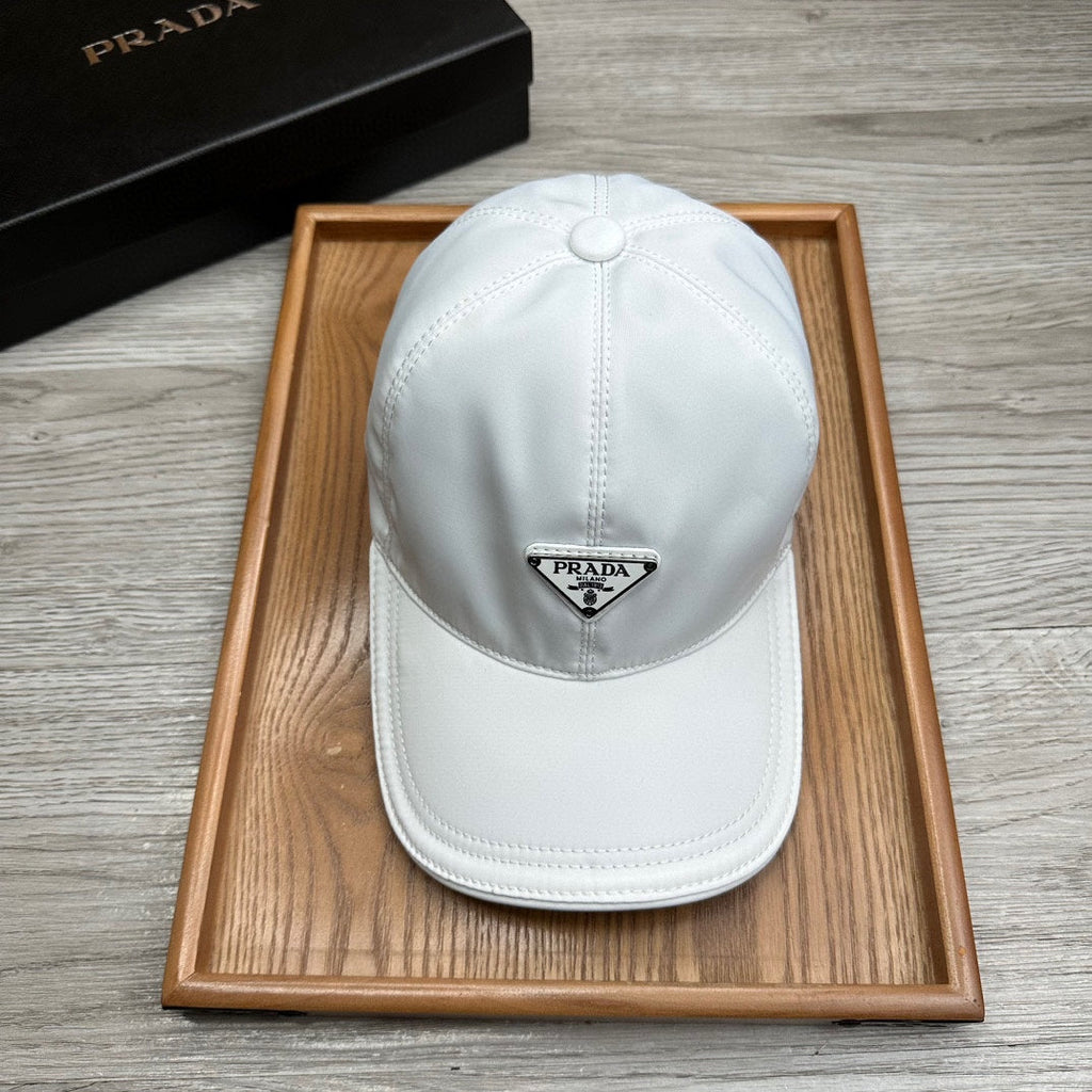 PRADA BASEBALL HAT IN WHITE RE-NYLON 214511