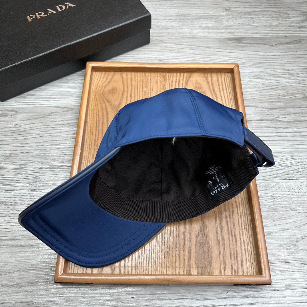 PRADA BASEBALL HAT IN NAVY BLUE RE-NYLON 214512