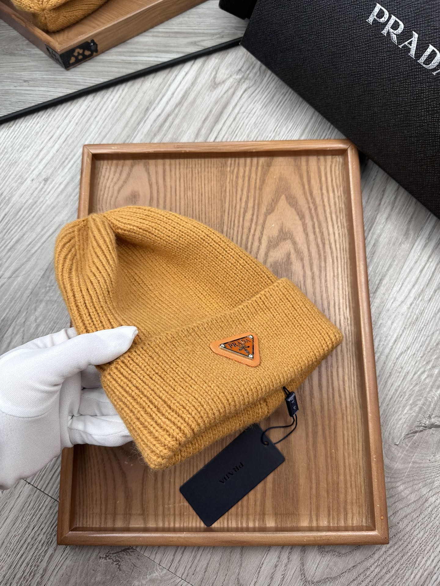 PRADA BEANIE HAT IN MUSTARD YELLOW WOOL 332397