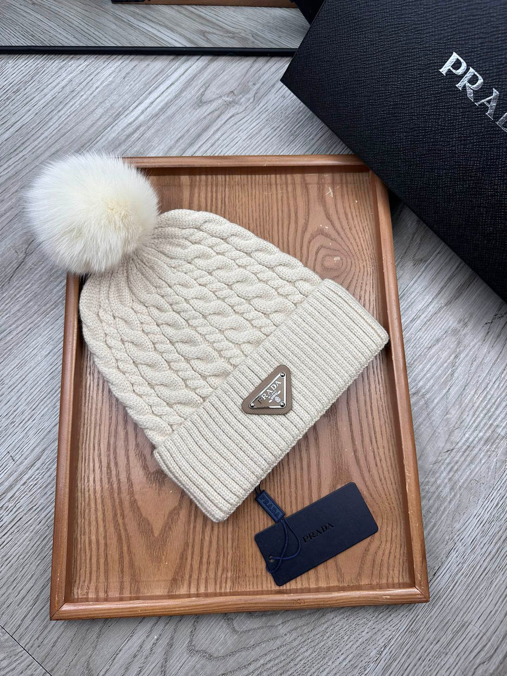 PRADA BEANIE HAT IN PARCHMENT BEIGE WOOL 352377