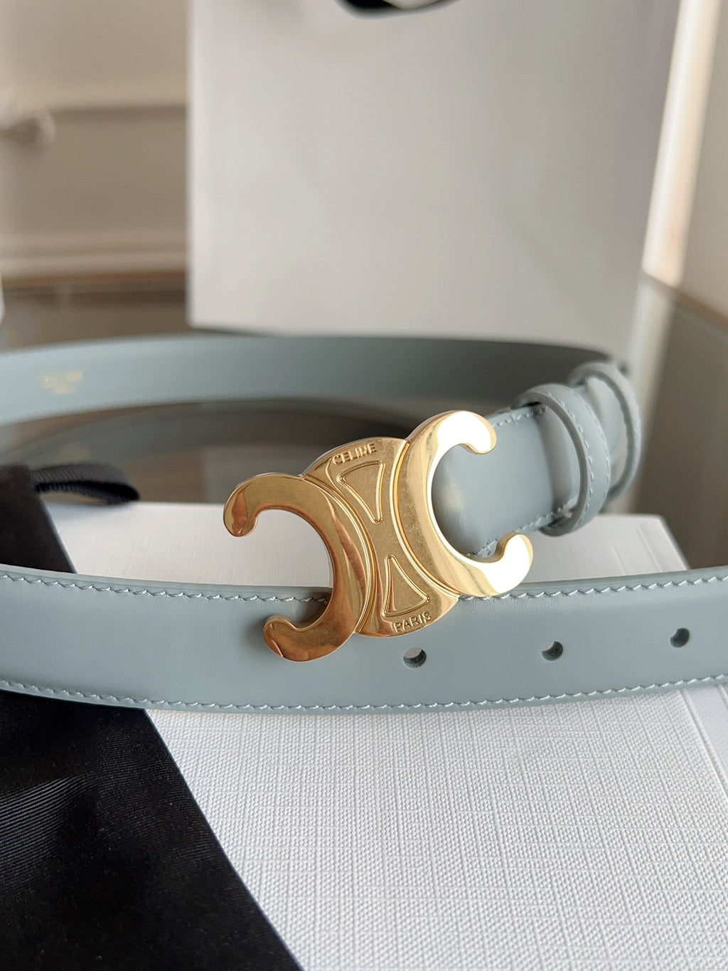 CELINE TRIOMPHE BELT 24MM IN ASH GRAY CALFSKIN WITH GOLD BUCKLE