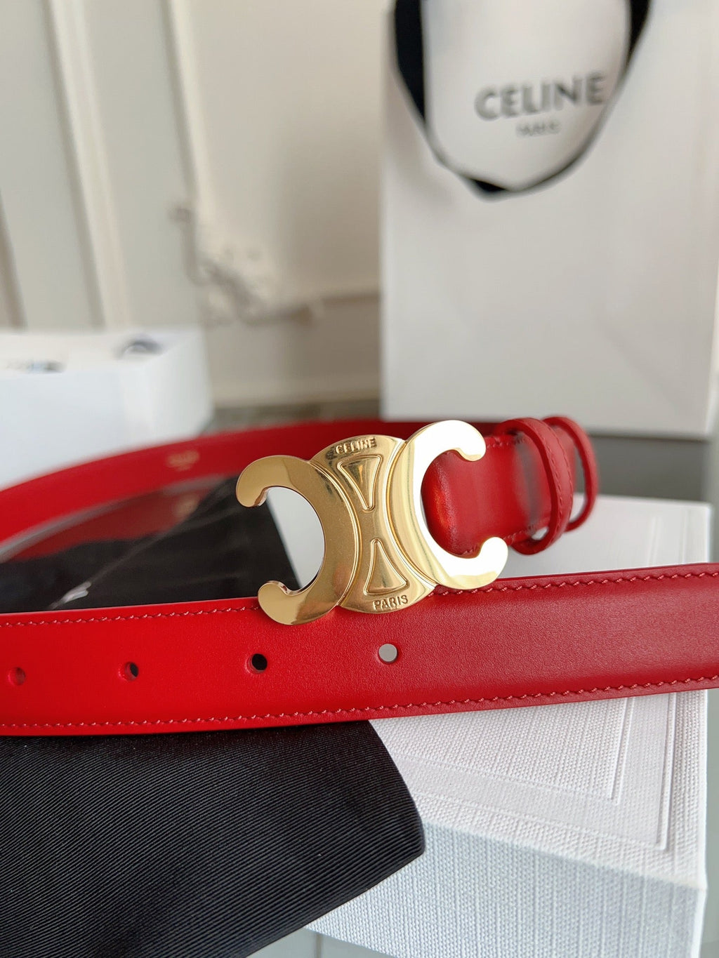 CELINE TRIOMPHE BELT 24MM IN RED CALFSKIN WITH GOLD BUCKLE