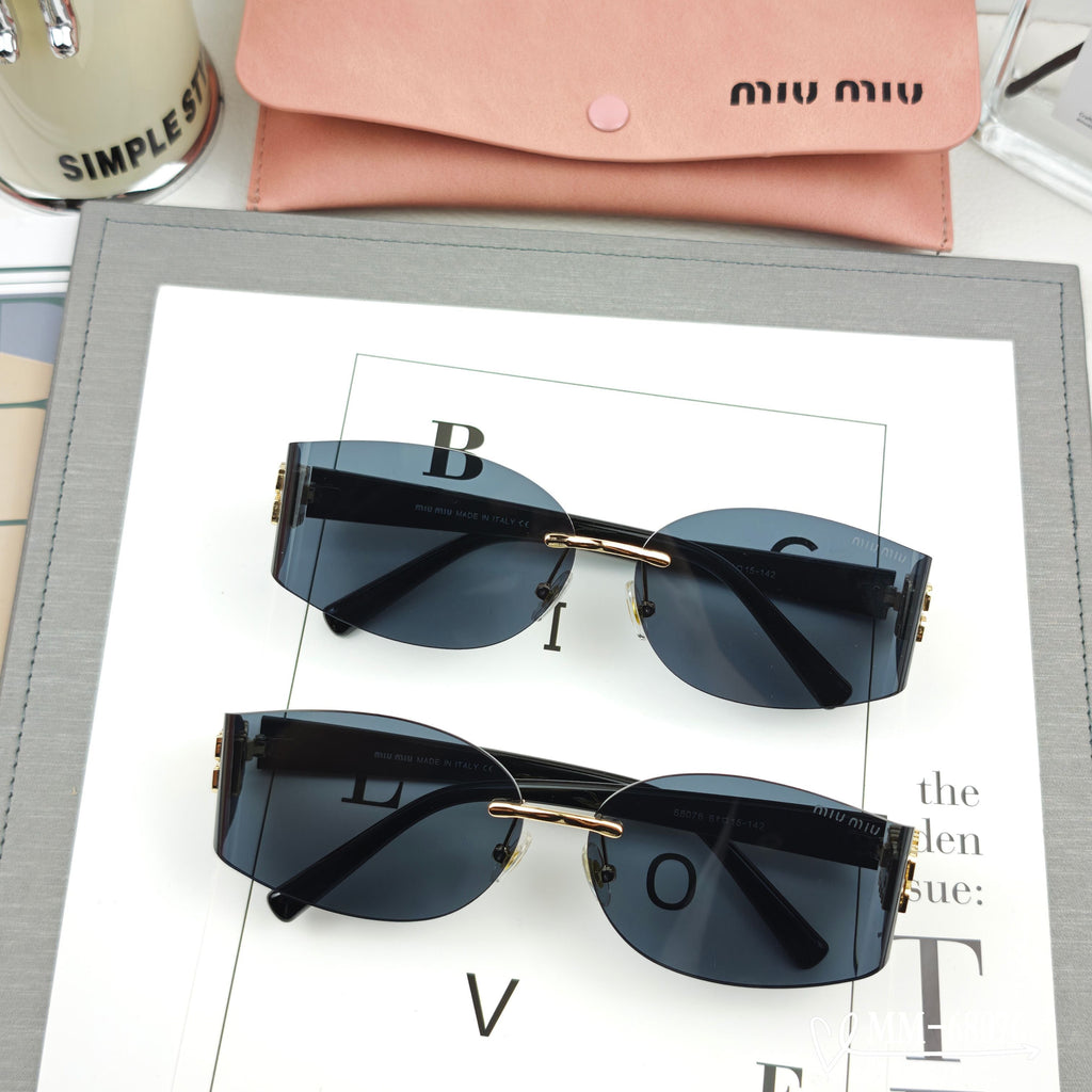 MIU MIU LOGO SUNGLASSES 68076 IN BLACK ACETATE