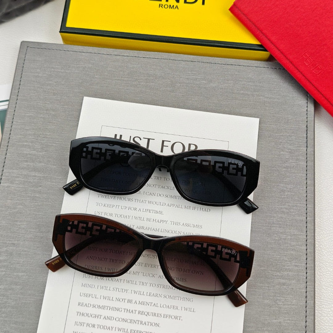 FENDI ROMA RECTANGULAR FRAME SUNGLASSES 55103 IN ACETATE