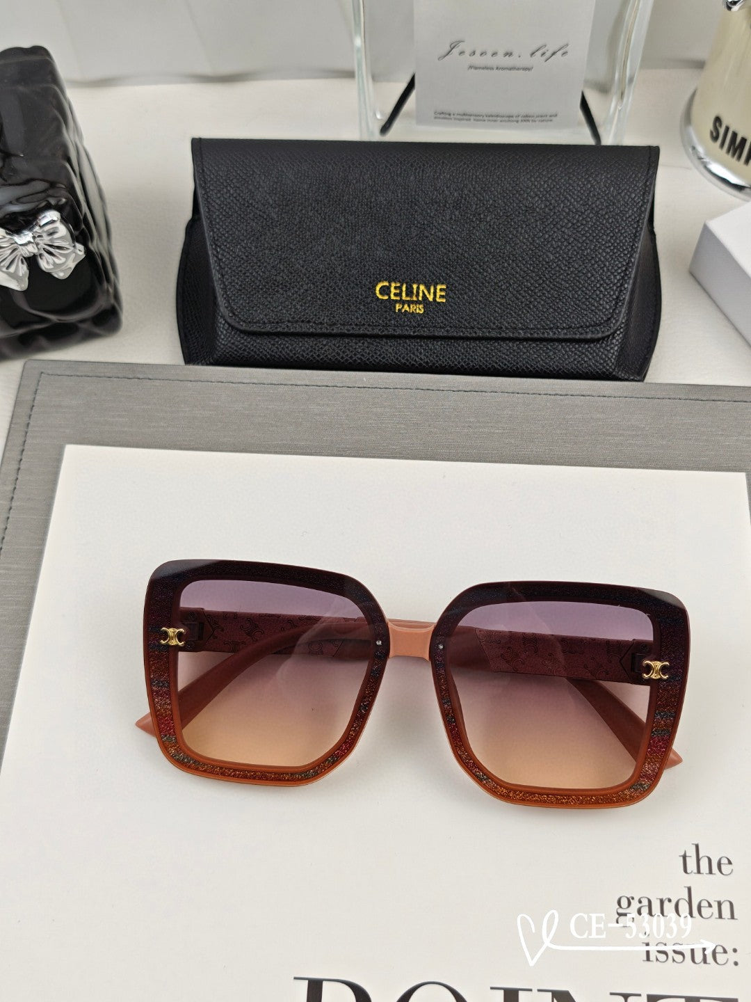 CELINE TRIOMPHE SQUARE SUNGLASSES 53039 IN ACETATE