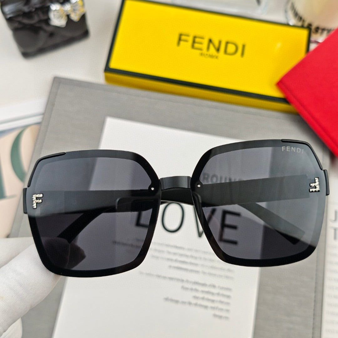 FENDI OVERSIZED FF DIAMONDS SQUARE FRAME SUNGLASSES 53041 IN ACETATE