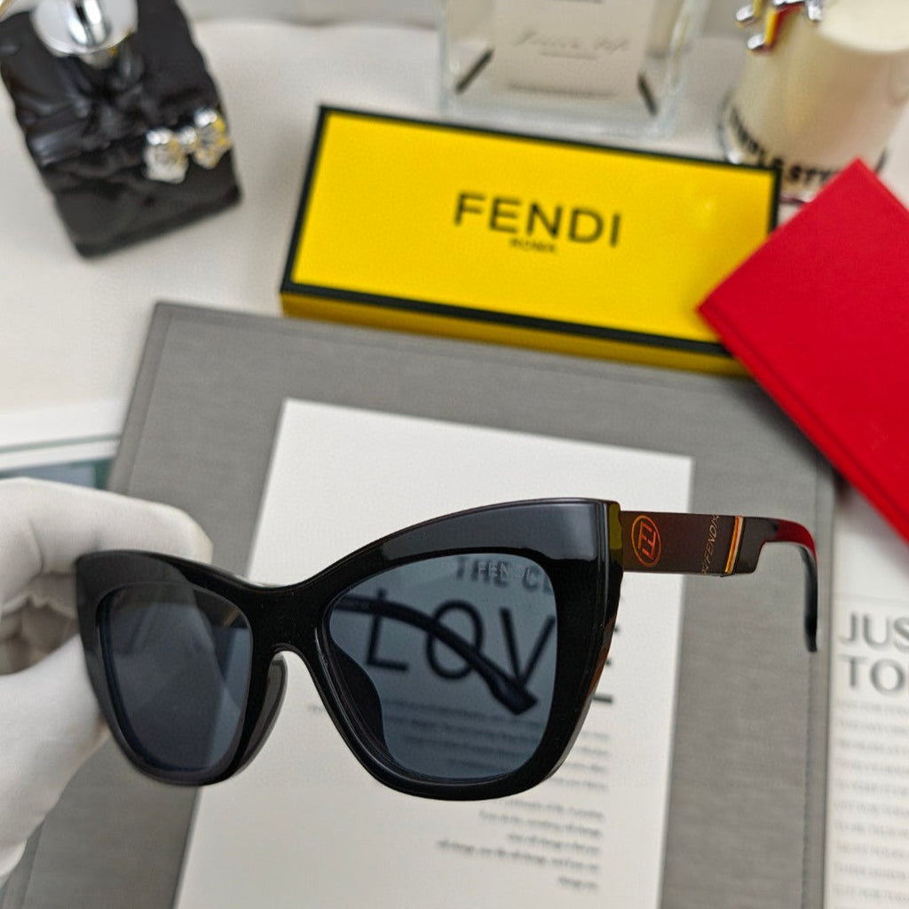 FENDI FF DIAMONDS CAT EYE FRAME SUNGLASSES 58002 IN ACETATE