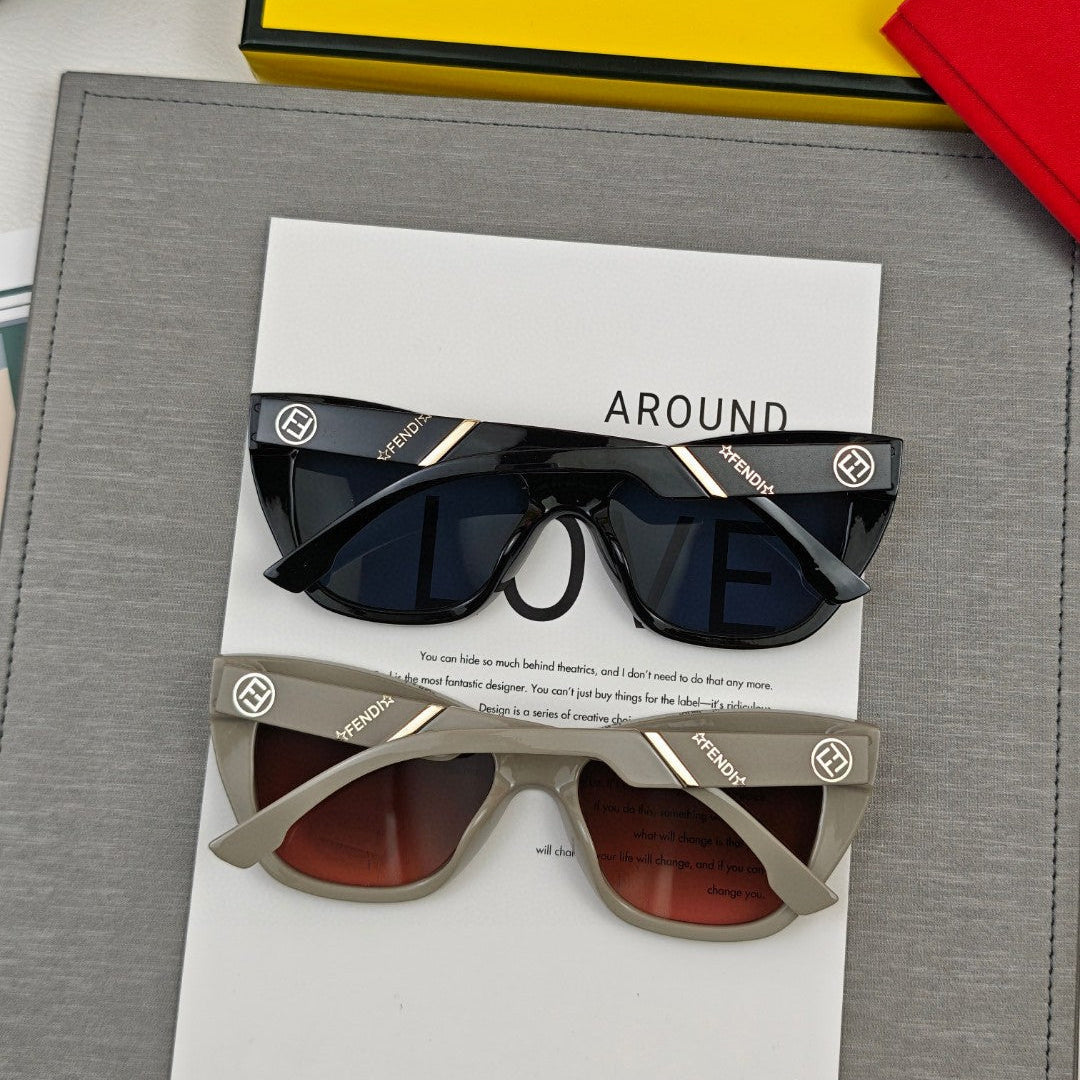FENDI FF DIAMONDS CAT EYE FRAME SUNGLASSES 58002 IN ACETATE