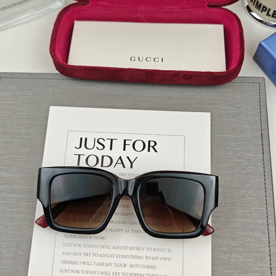 GUCCI SQUARE FRAME SUNGLASSES 69101 IN ACETATE