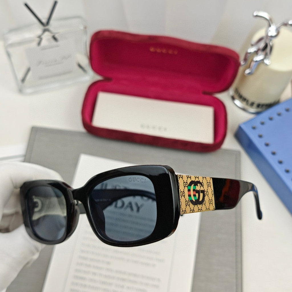 GUCCI RECTANGULAR FRAME SUNGLASSES 58006 IN ACETATE