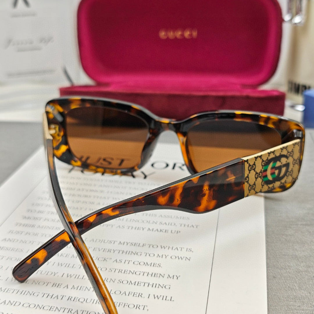 GUCCI RECTANGULAR FRAME SUNGLASSES 58006 IN ACETATE
