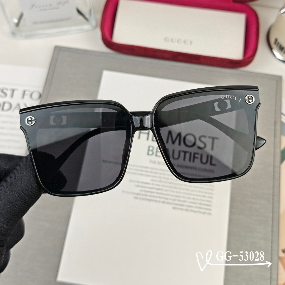 GUCCI BUTTERFLY FRAME SUNGLASSES 53028 IN ACETATE