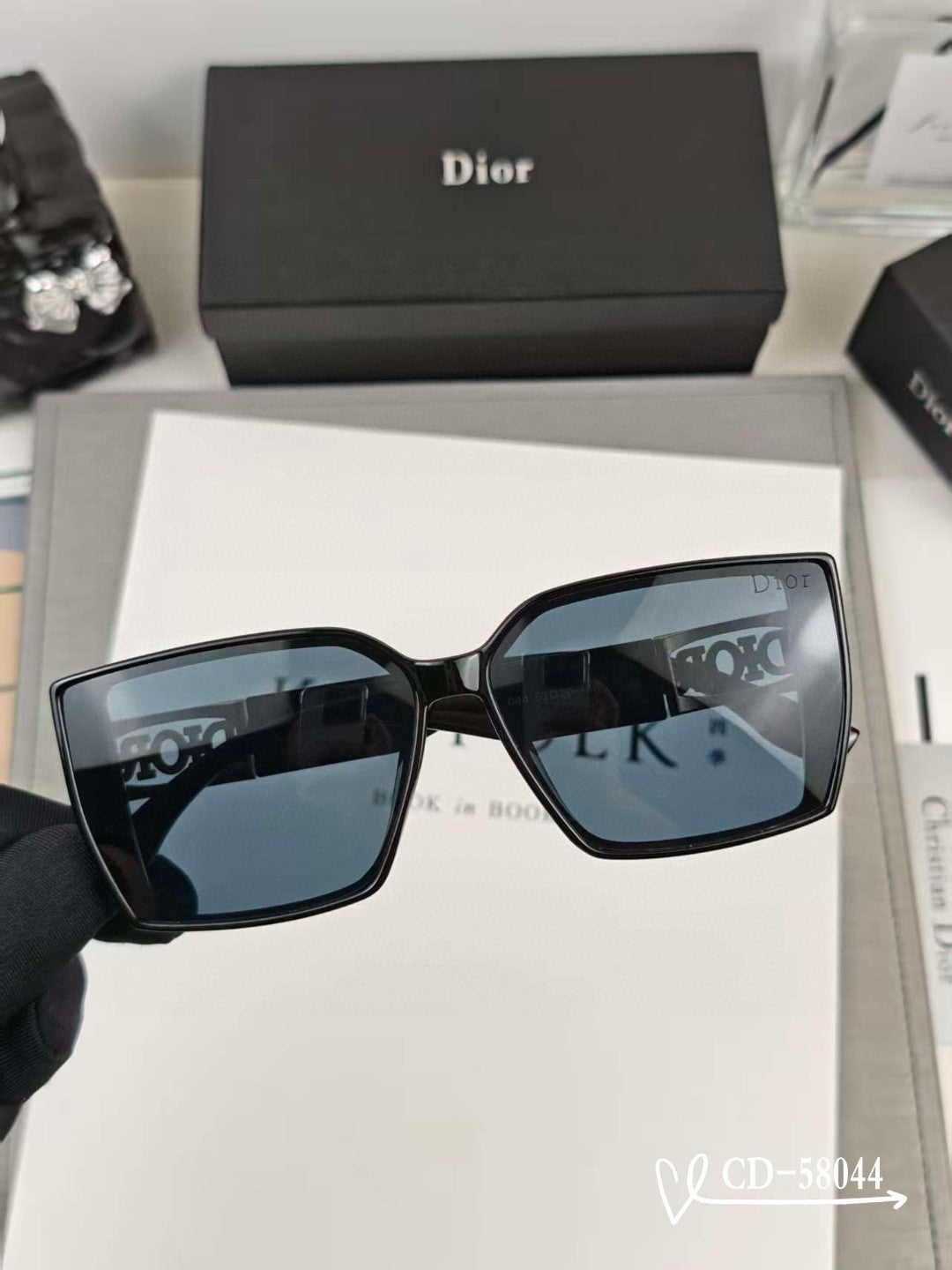 DIOR MONTAIGNE SQUARE SUNGLASSES 58044 IN ACETATE