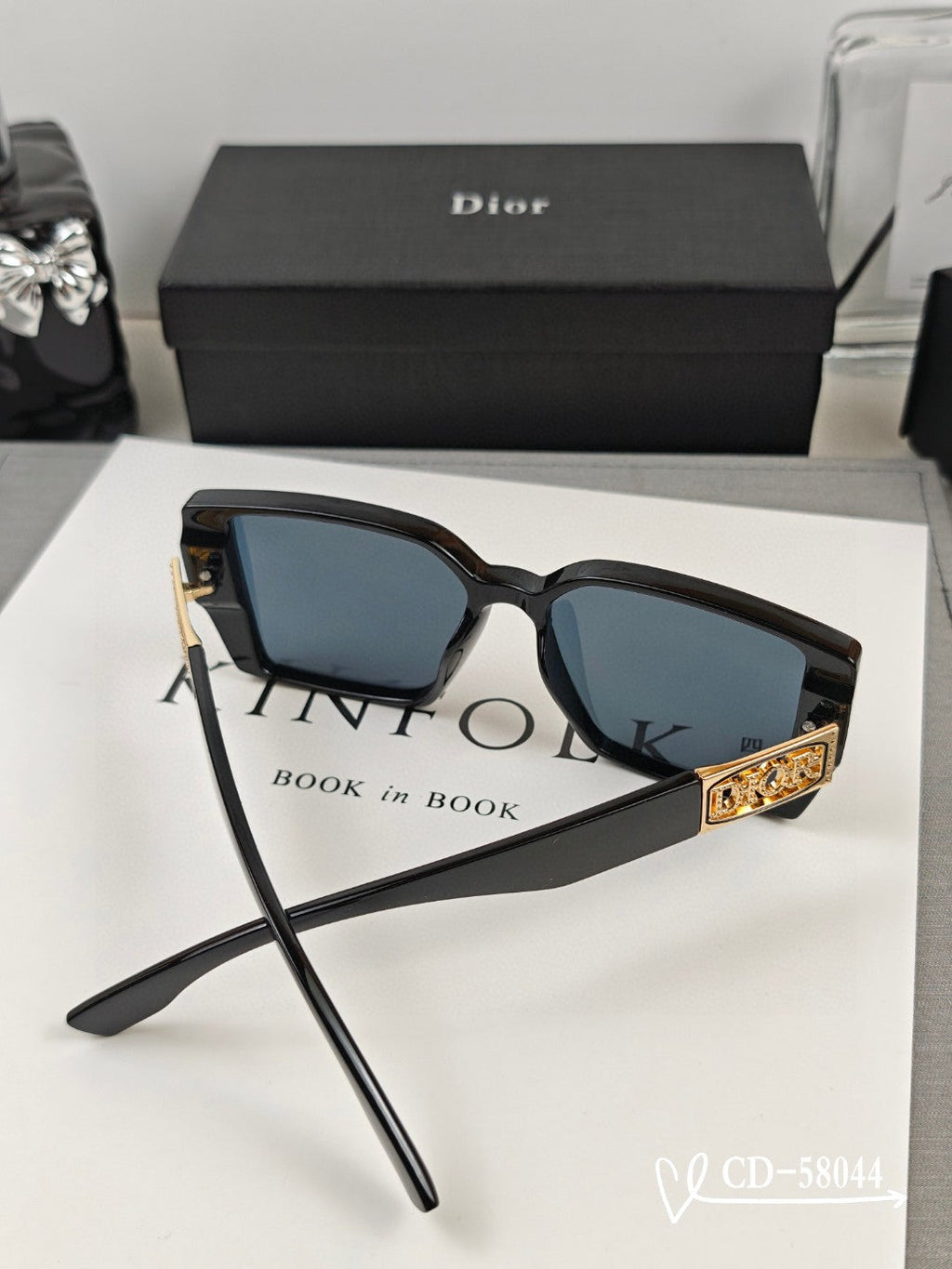 DIOR MONTAIGNE SQUARE SUNGLASSES 58044 IN ACETATE