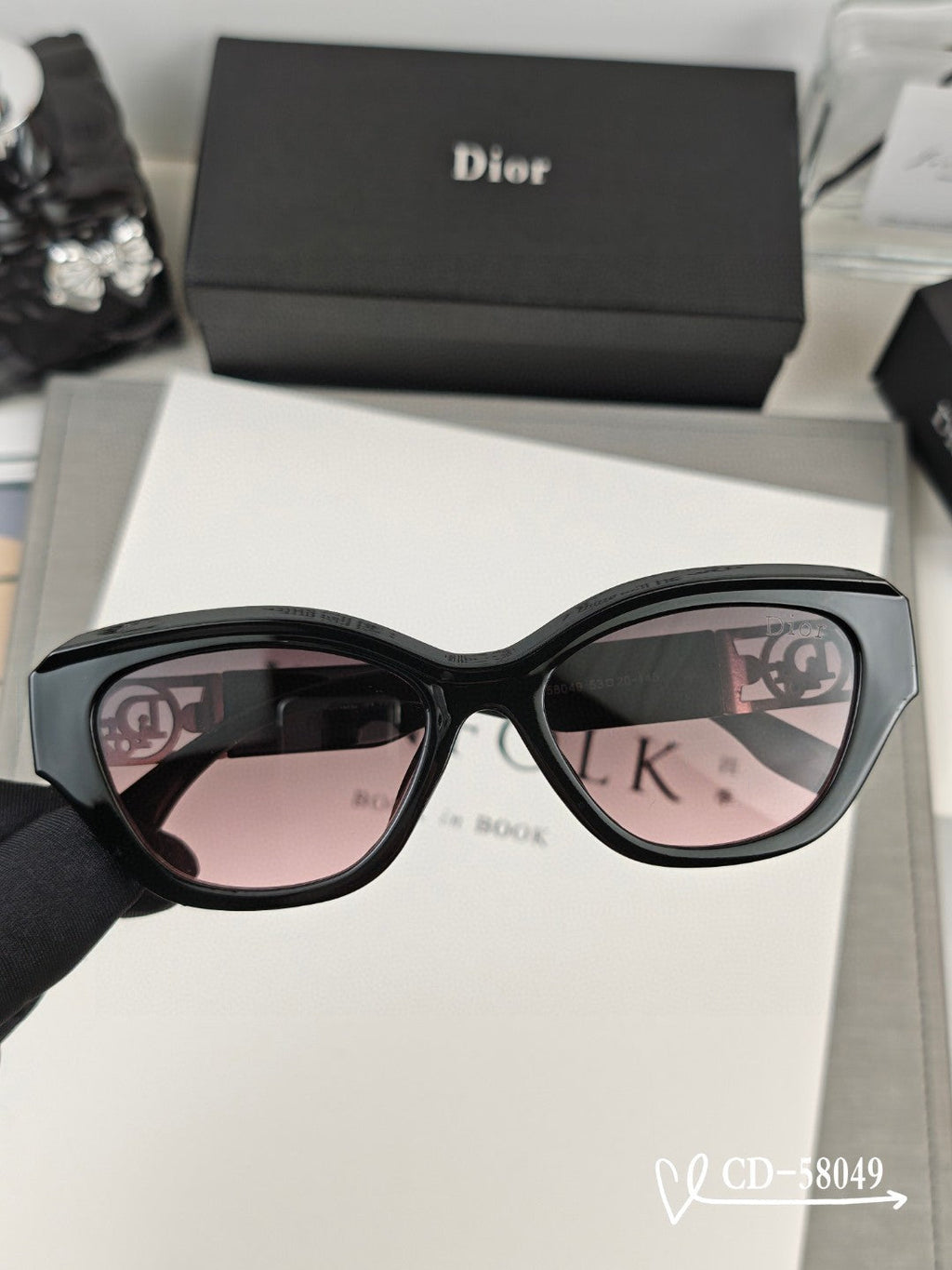 DIOR CAT EYE SUNGLASSES 58049 IN ACETATE
