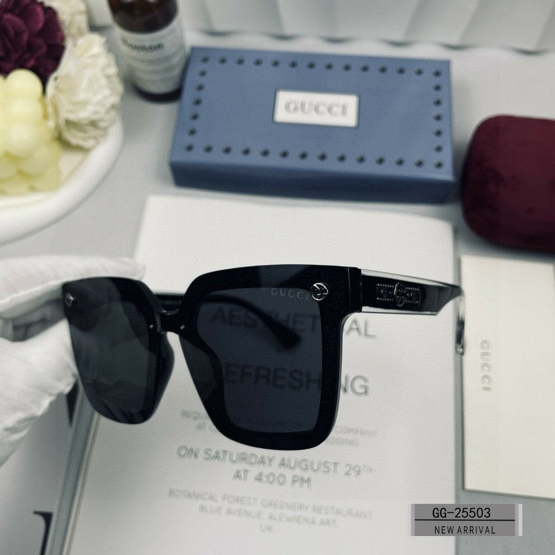GUCCI EMBOSSED LOGO SQUARE FRAME SUNGLASSES 25503 IN ACETATE