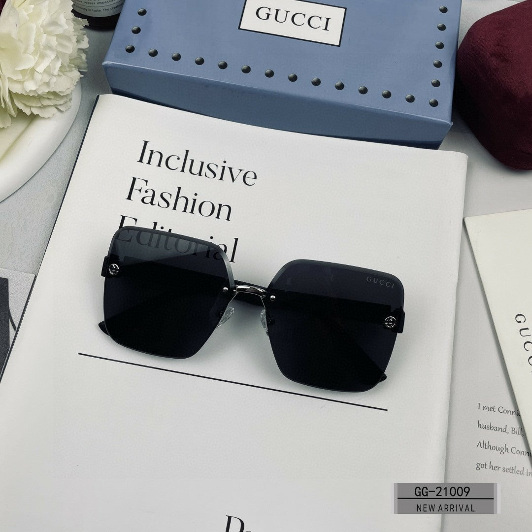 GUCCI CRYSTAL STUDDED SQUARE FRAME SUNGLASSES 21009 IN ACETATE