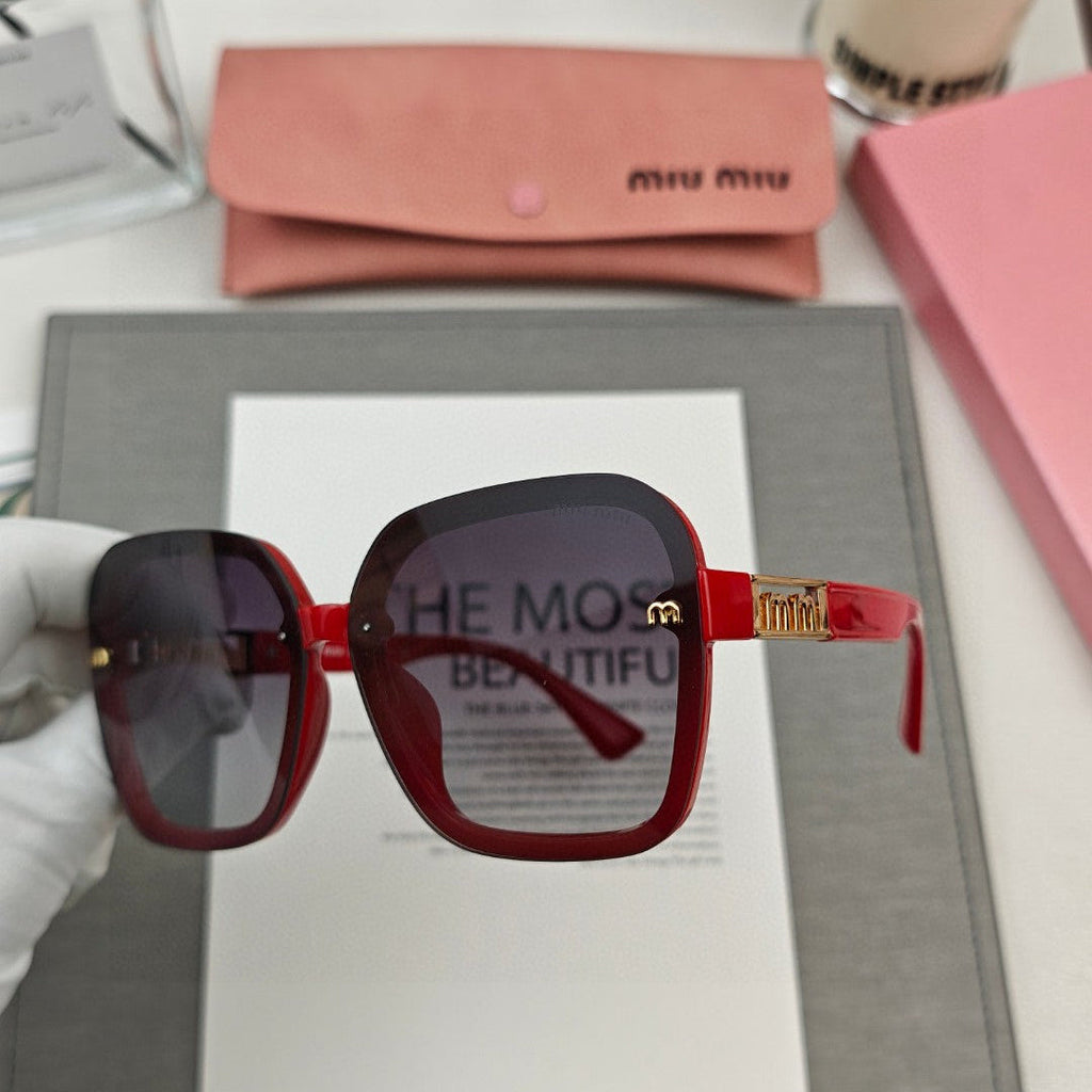 MIU MIU RUNWAY SQUARE SUNGLASSES 53037 IN ACETATE