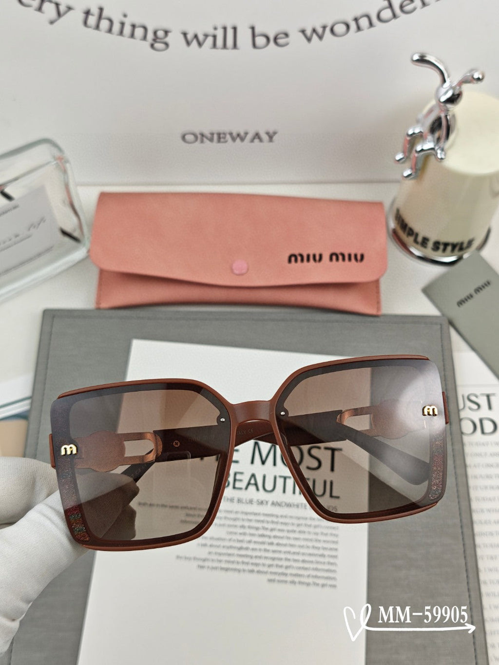MIU MIU RUNWAY SQUARE SUNGLASSES 59905 IN ACETATE
