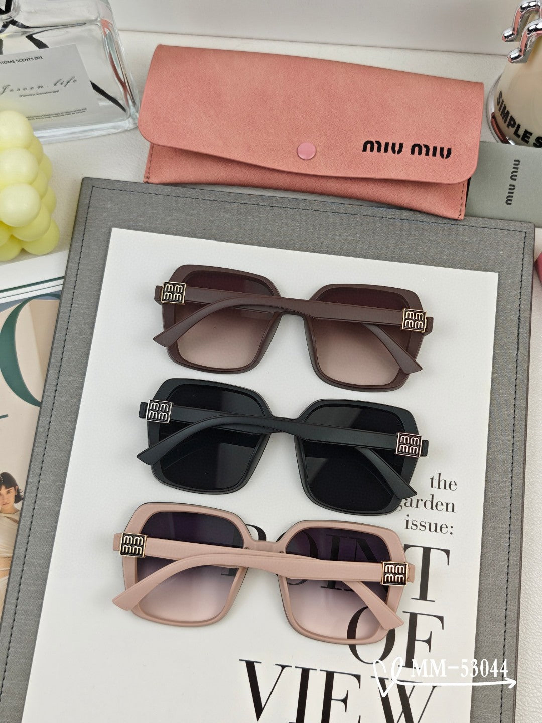 MIU MIU RUNWAY SQUARE SUNGLASSES 53044 IN ACETATE