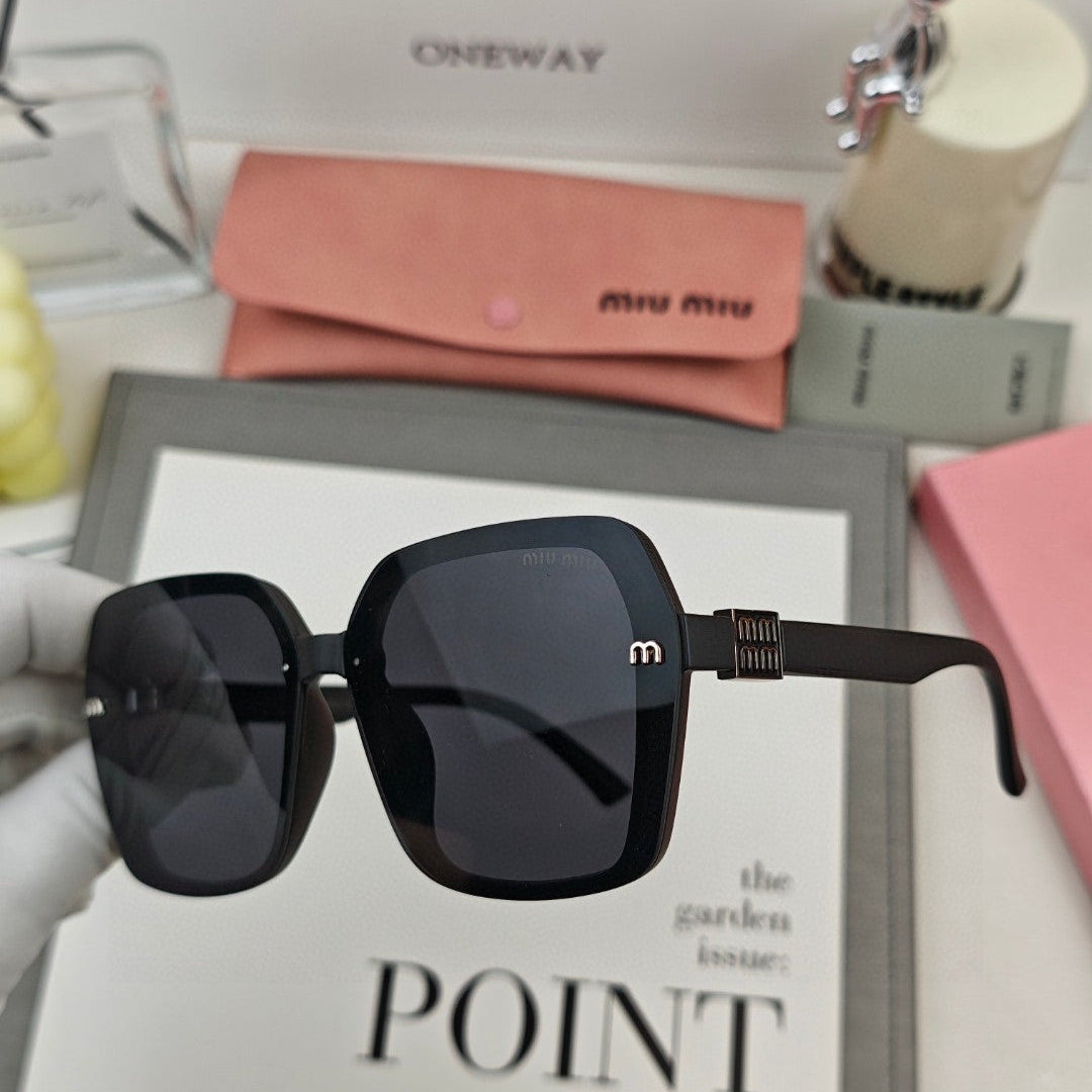MIU MIU RUNWAY SQUARE SUNGLASSES 53044 IN ACETATE