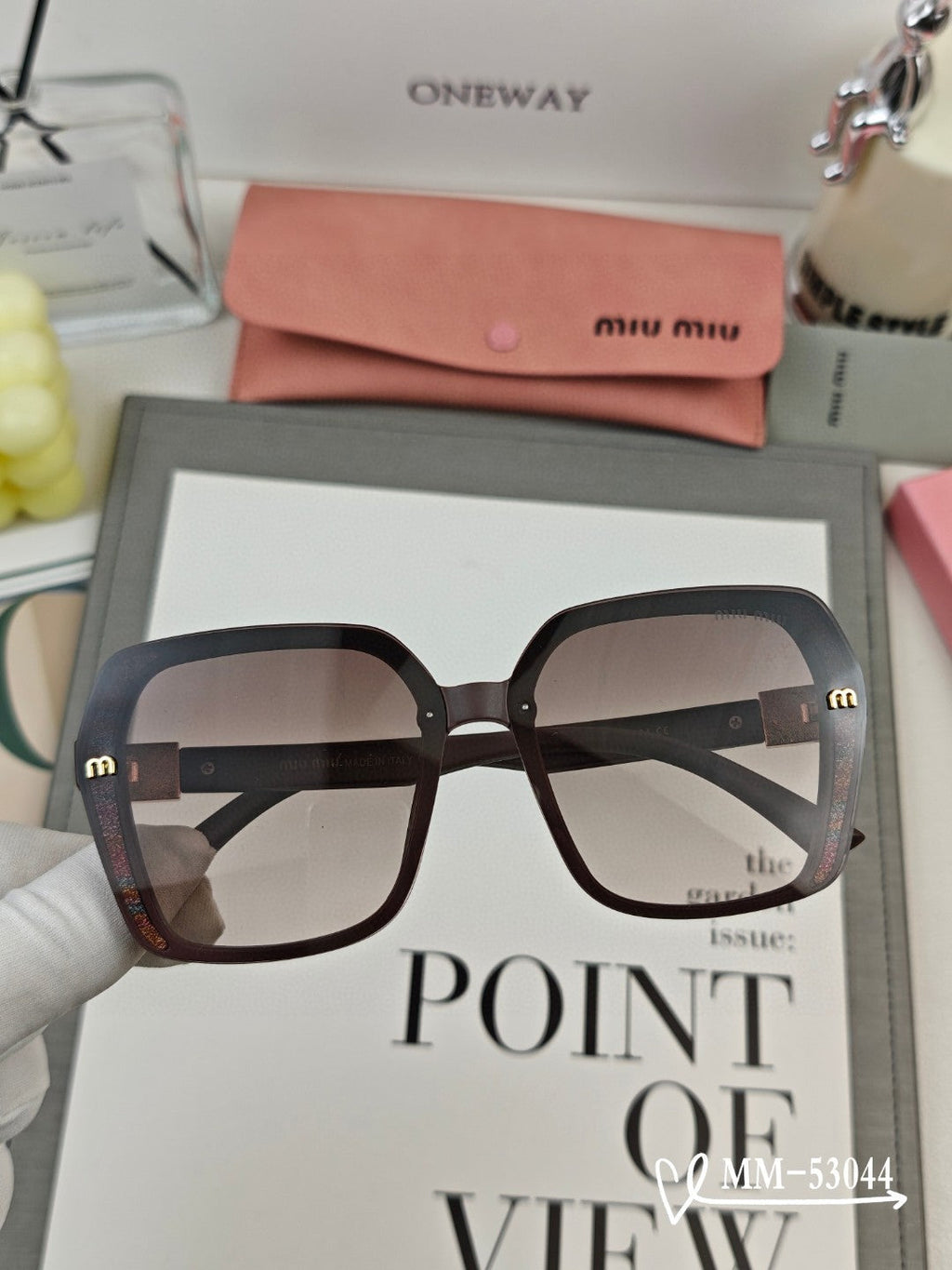 MIU MIU RUNWAY SQUARE SUNGLASSES 53044 IN ACETATE