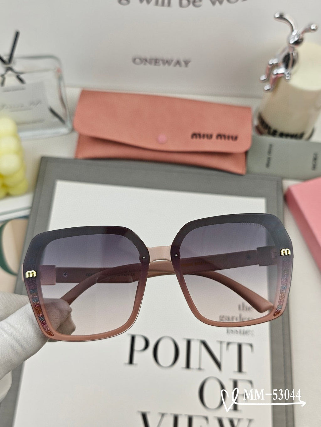 MIU MIU RUNWAY SQUARE SUNGLASSES 53044 IN ACETATE