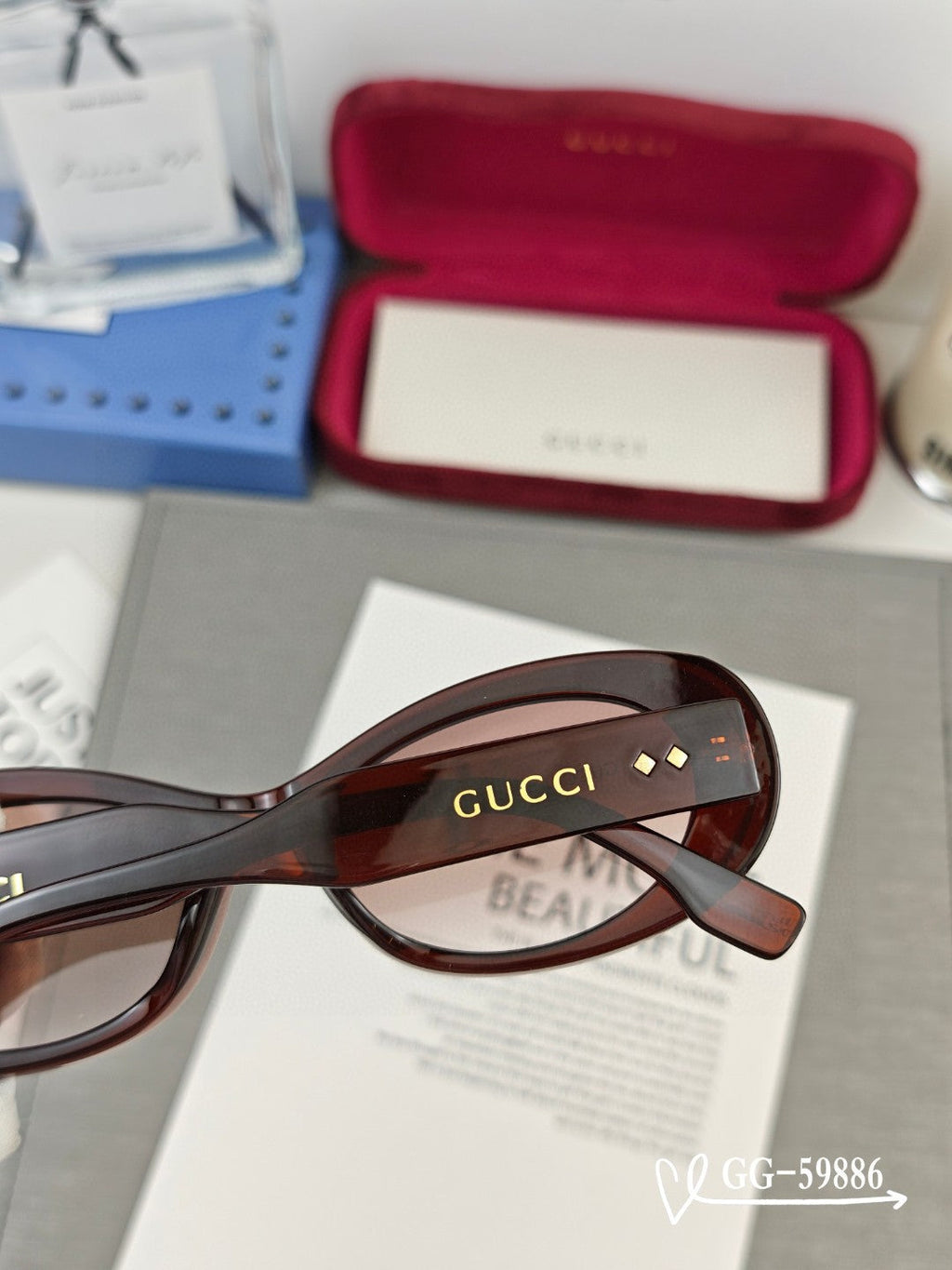 GUCCI OVAL FRAME SUNGLASSES 59886 IN ACETATE
