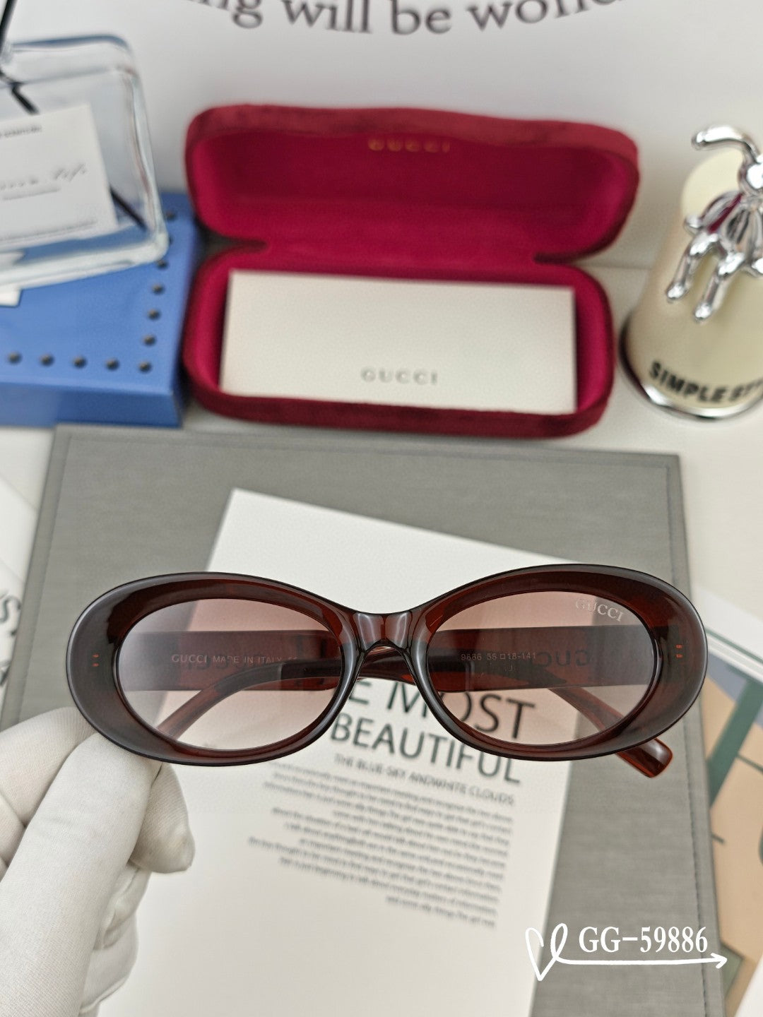 GUCCI OVAL FRAME SUNGLASSES 59886 IN ACETATE