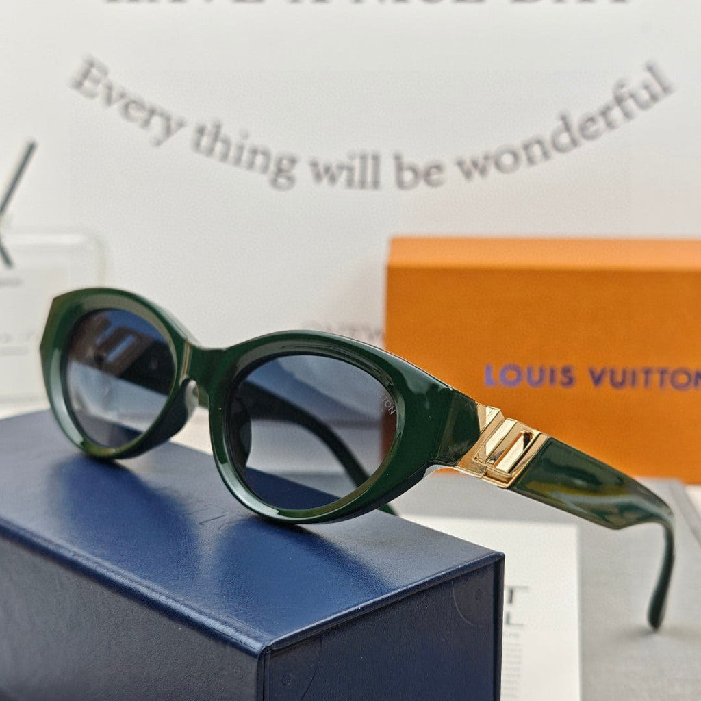 LOUIS VUITTON CAT EYE SUNGLASSES 55161 IN ACETATE