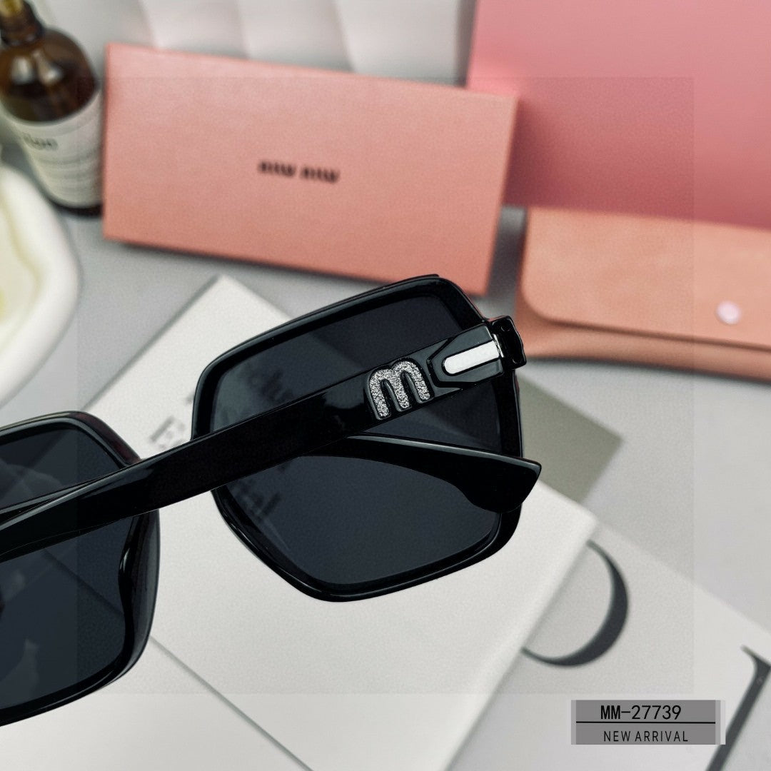 MIU MIU RUNWAY SQUARE SUNGLASSES 27739 IN ACETATE