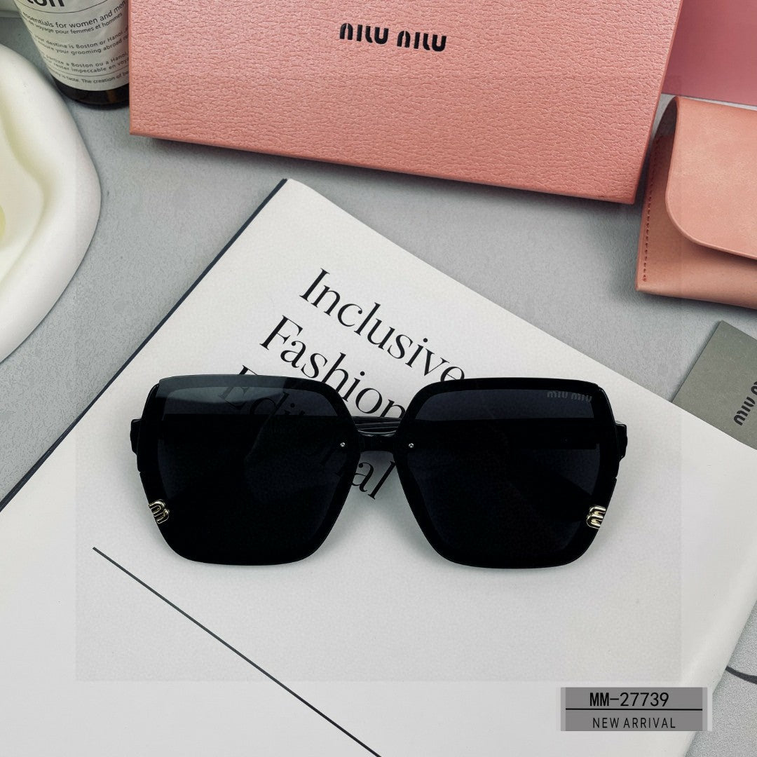 MIU MIU RUNWAY SQUARE SUNGLASSES 27739 IN ACETATE